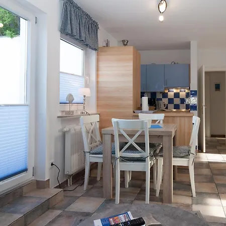 Haus Hummer Blaue Apartment *