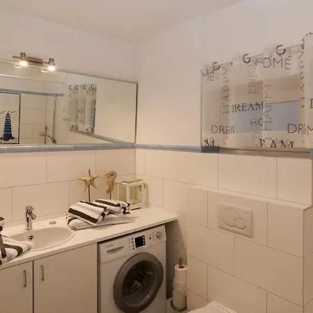 Haus Hummer Blaue Apartment *